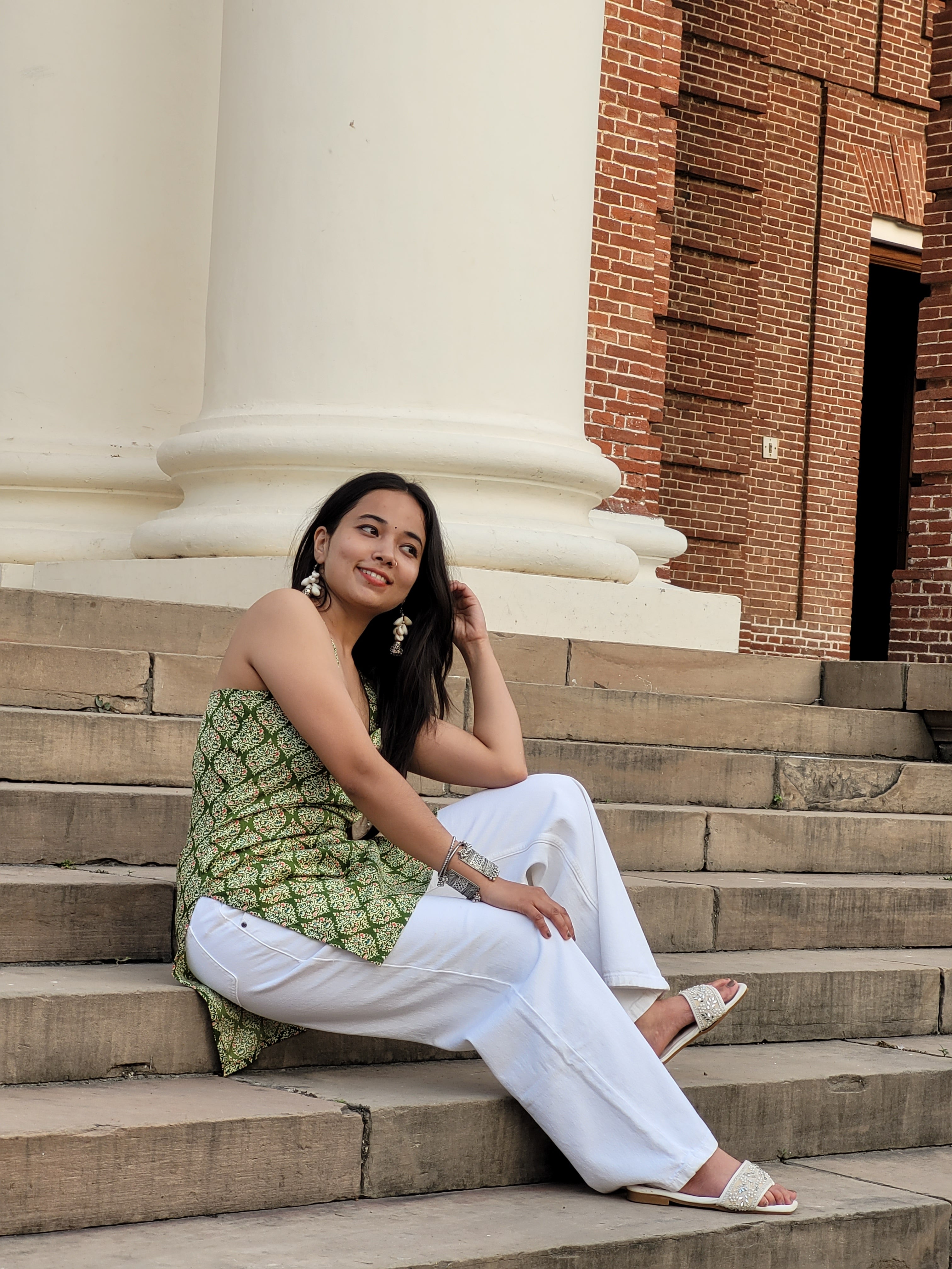 Aarvi Handblock Halter Kurti