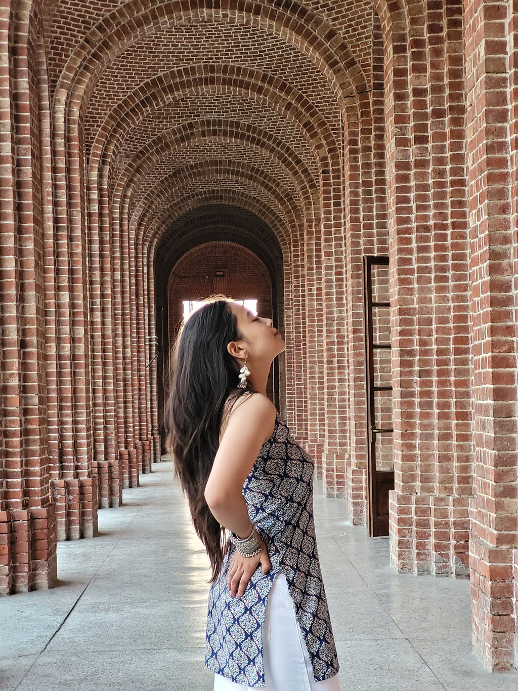 Aarvi Handblock Halter Kurti