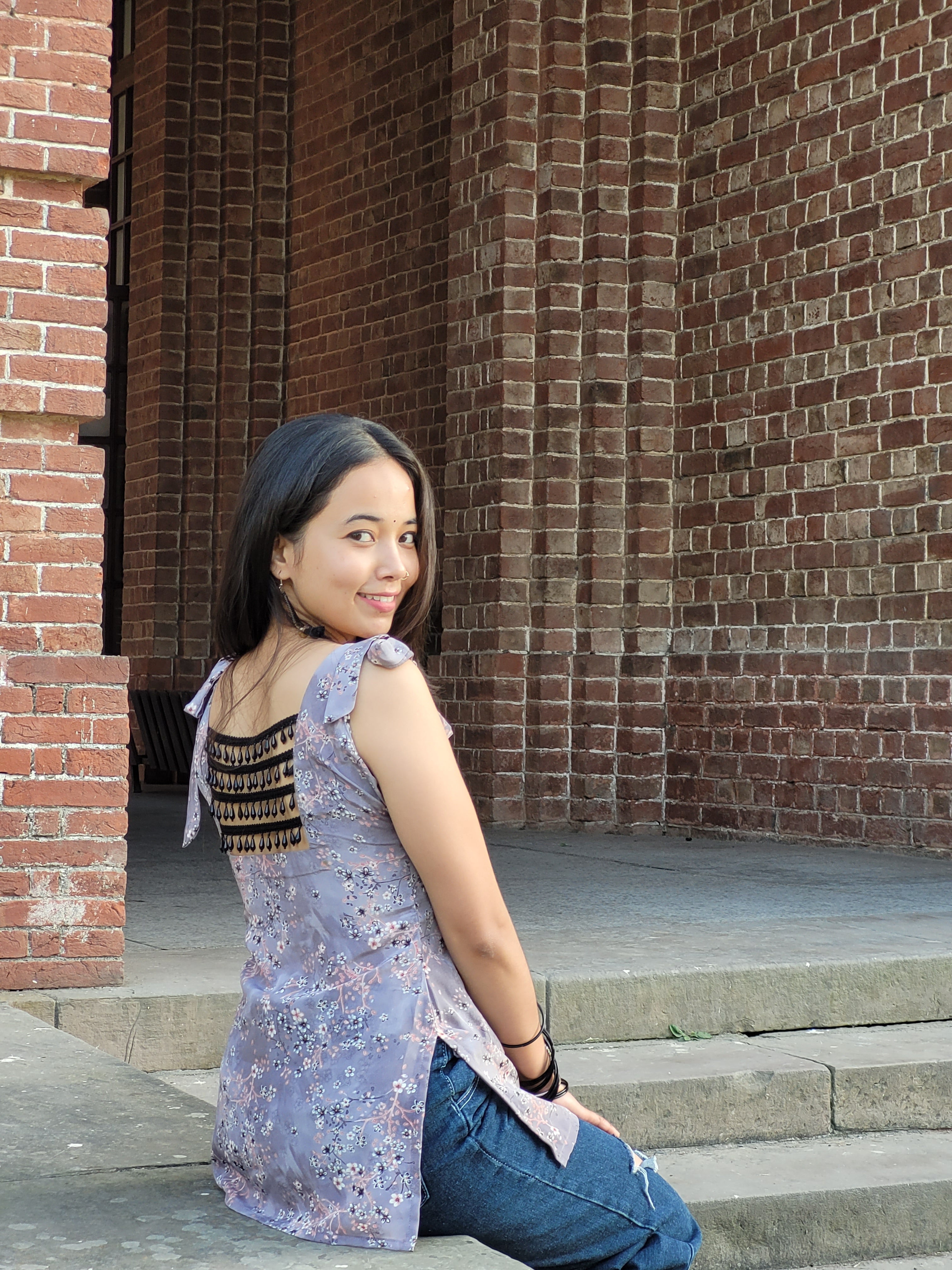 Trishudra Ruhani Nazm