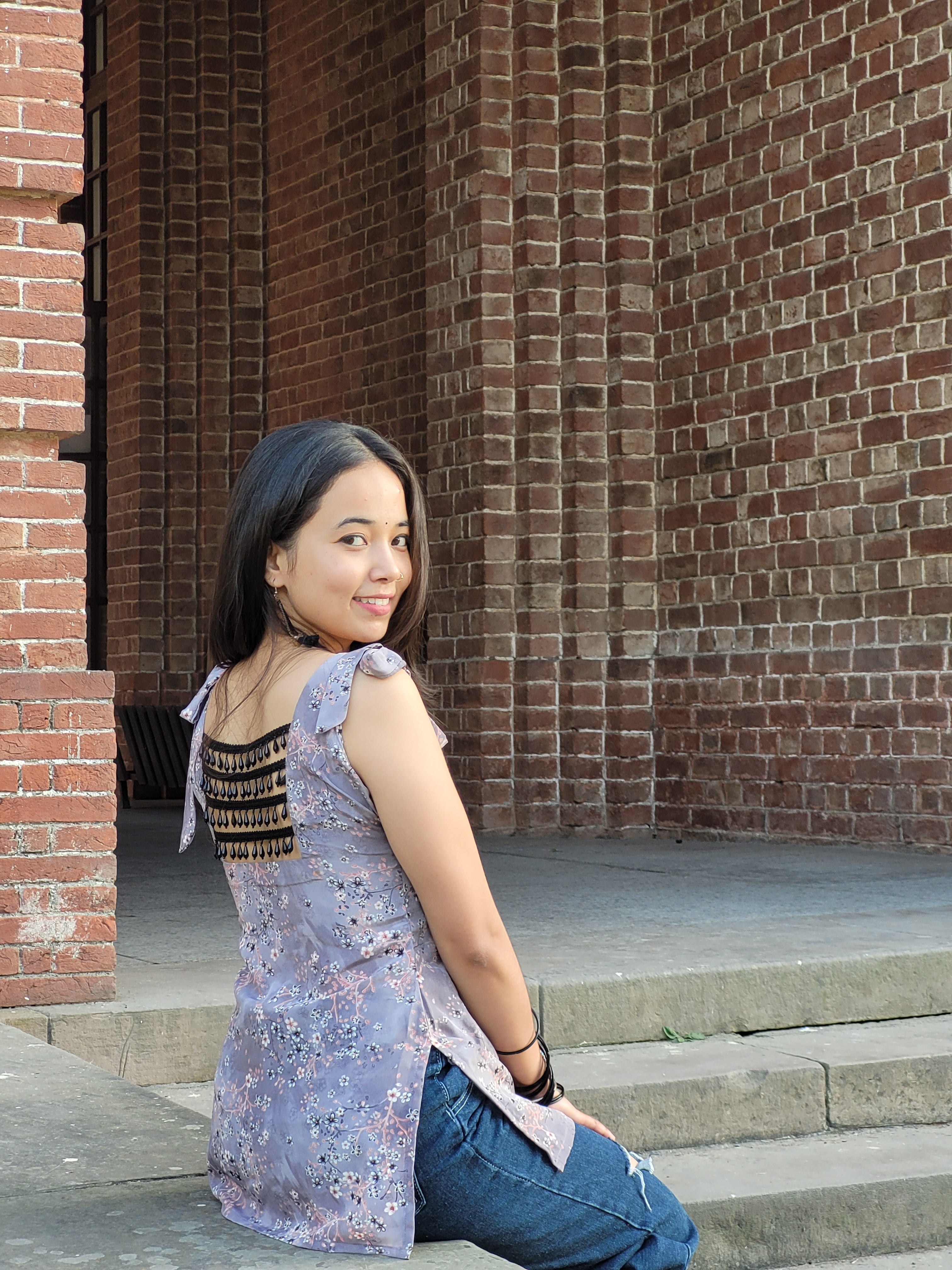 Trishudra Ruhani Nazm