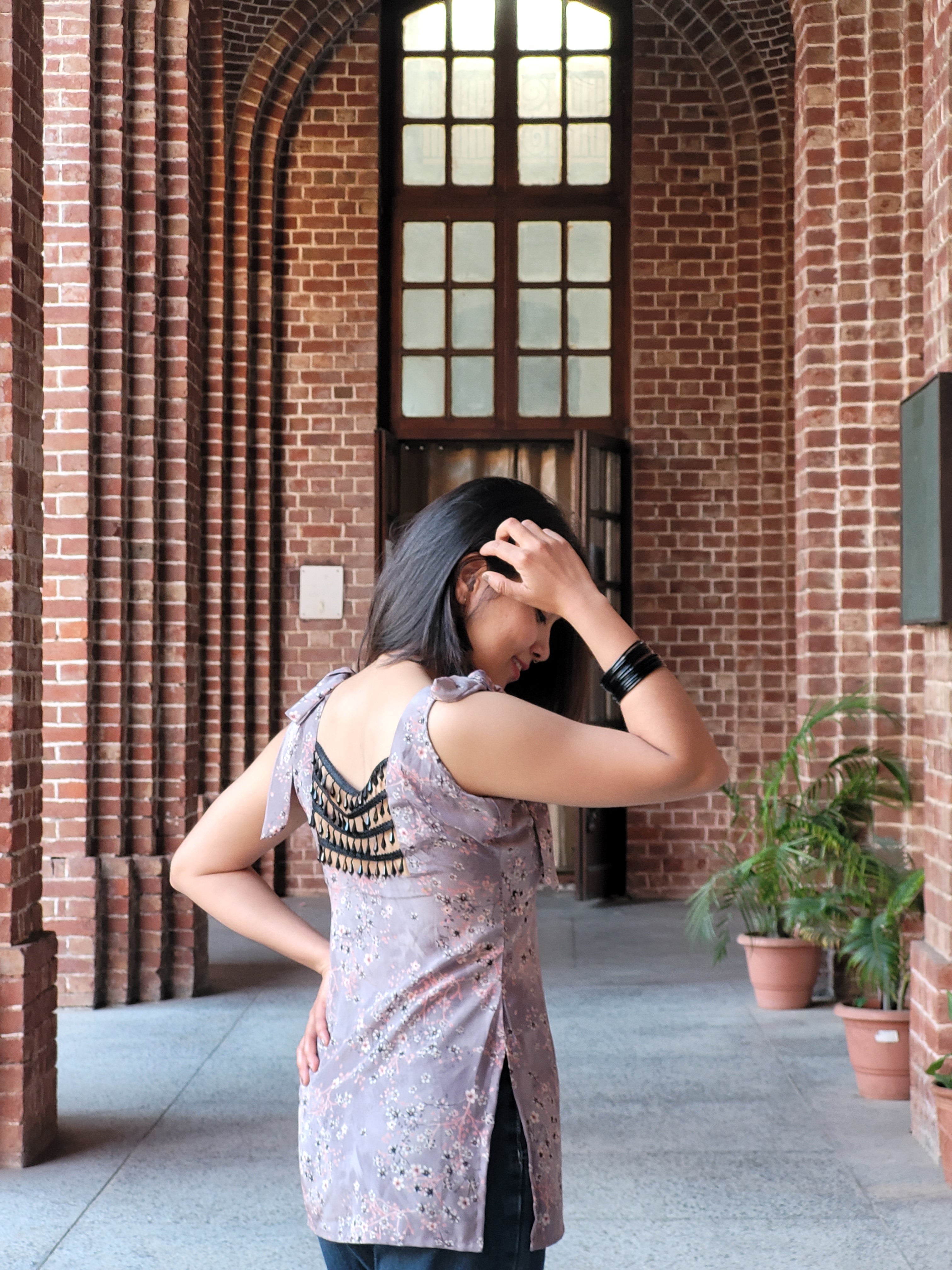 Trishudra Ruhani Nazm