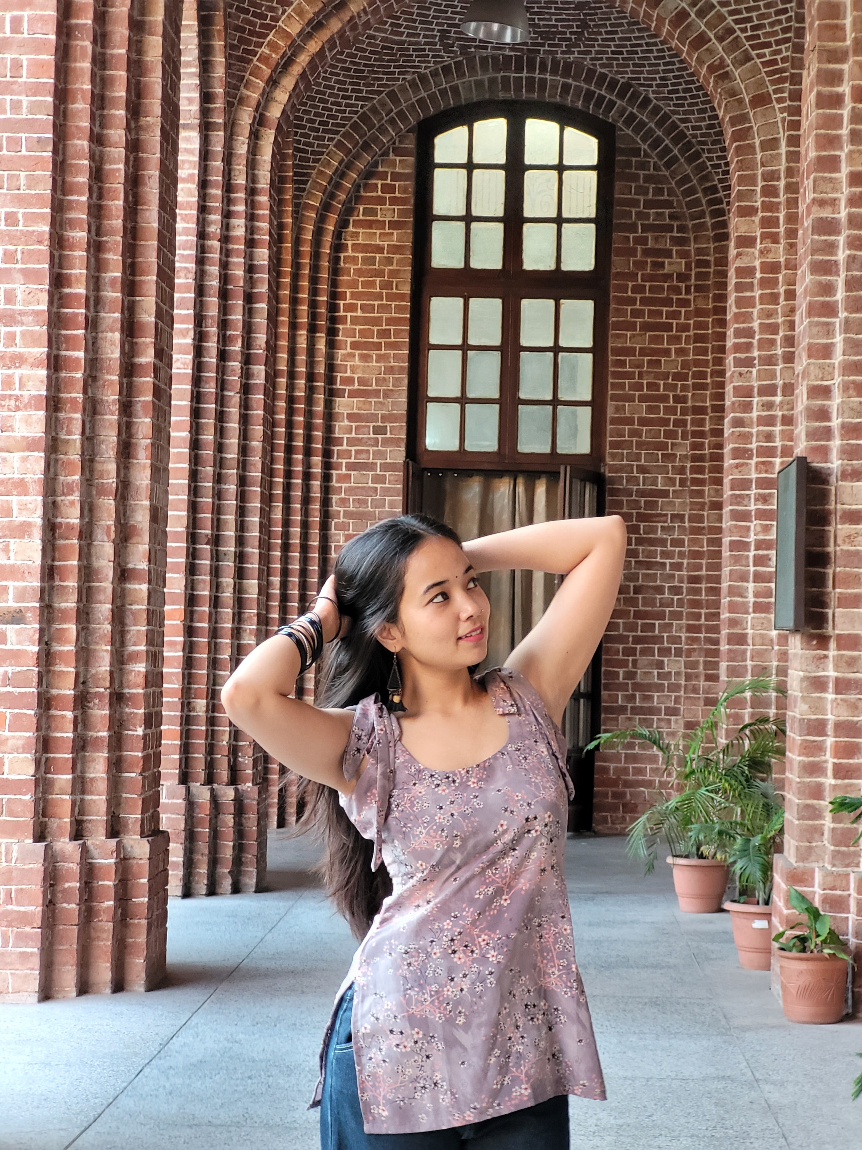 Trishudra Ruhani Nazm