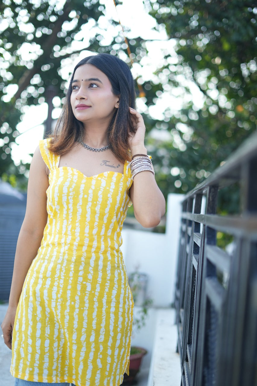 Trishudra Kanak – The Sunshine Kurti ☀