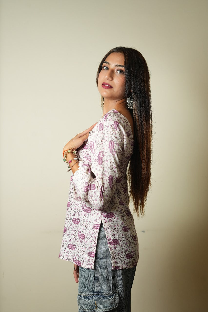 💜 Trishudra Lavanya 💜