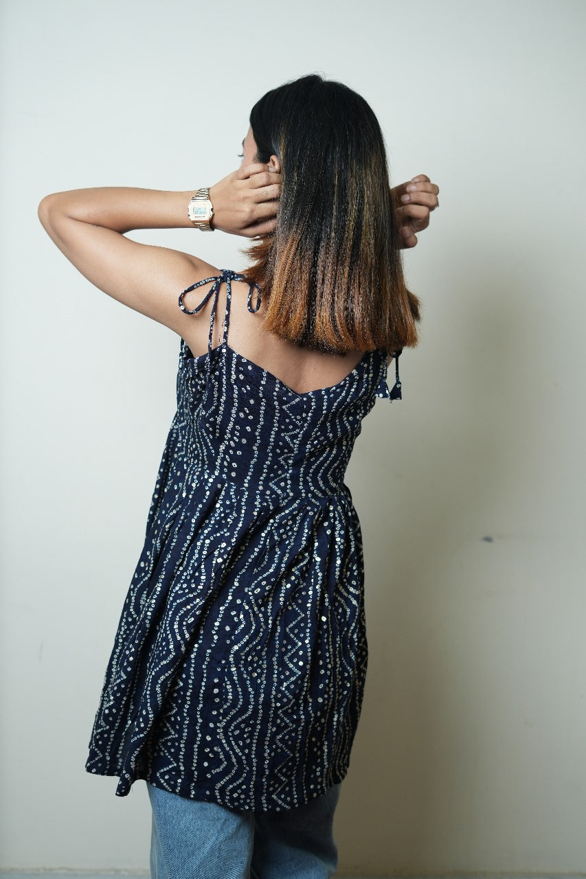 Trishudra Aabroo – The Indigo Whisper